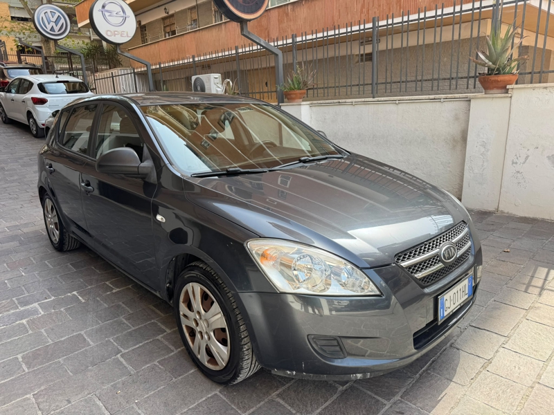 auto_scheda.php?AUTO_VEICOLIDir=ASC&AUTO_VEICOLIOrder=Sorter_ANNO&IDVEICOLO=AS2138