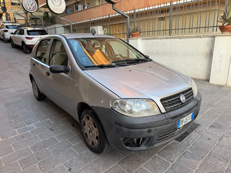 auto_scheda.php?AUTO_VEICOLIPage=2&IDVEICOLO=AS2179