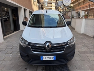 VA_1942_2.jpg?AUTO_VEICOLIPage=3&IDVEICOLO=AS1942